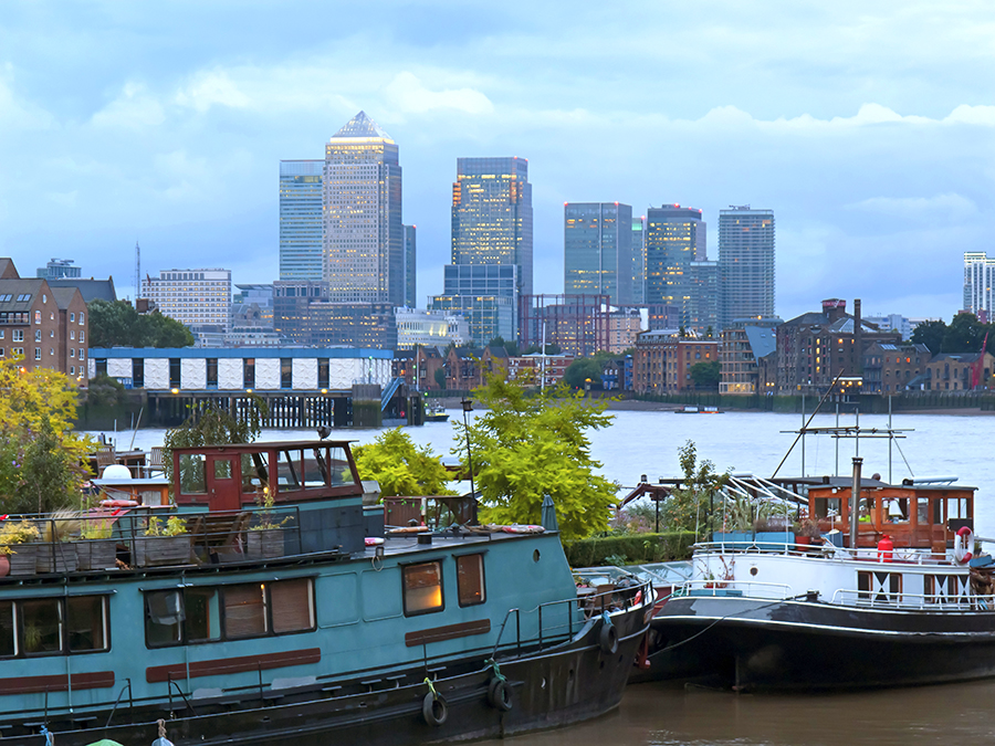 Living on the water in London's Docklands thanks to expanded polystyrene EPS